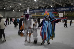 Новогодний карнавал на льду
